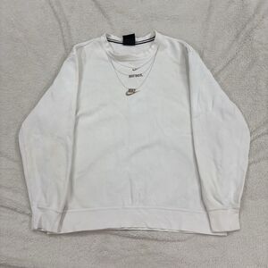 Nike Crewneck Sweatshirt Womens Small White Embroidered Gold Necklace Chain